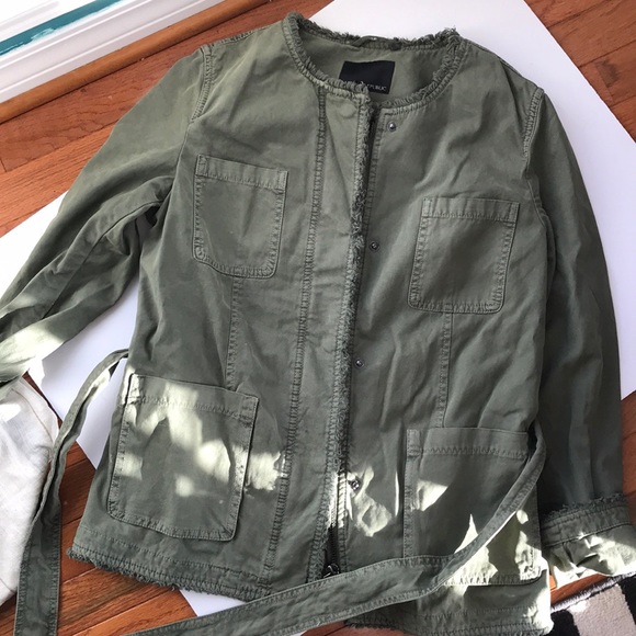 Banana Republic army green jacket EUC - Picture 4 of 5